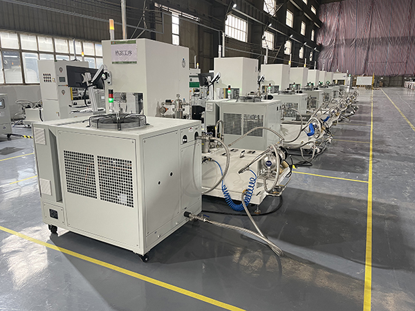 新能源模溫機(jī)設(shè)備