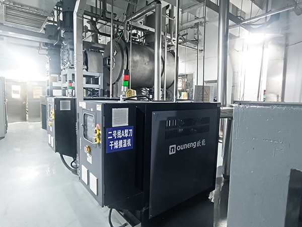 干燥機(jī)加熱模溫機(jī) 干燥機(jī)加熱模溫機(jī)